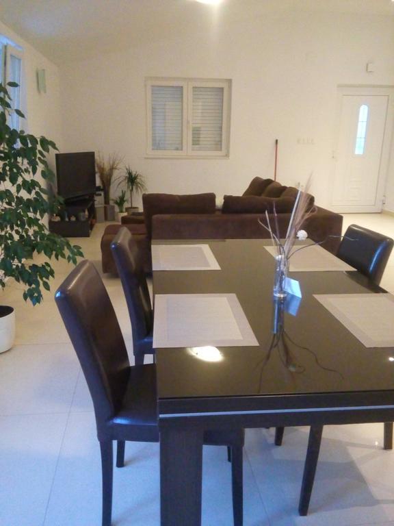 Adriatic Rose Apartment Turanj Exterior foto